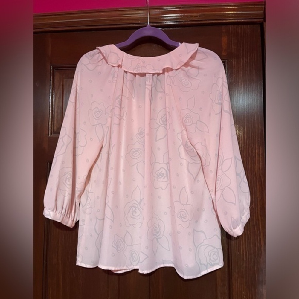 Elle Ruffled‎ Peasant Top - Picture 3 of 5